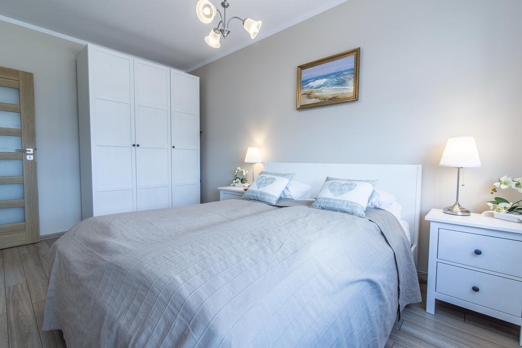 Апартаменти Rent A Flat - Jana Pawla II St. Гданськ Екстер'єр фото